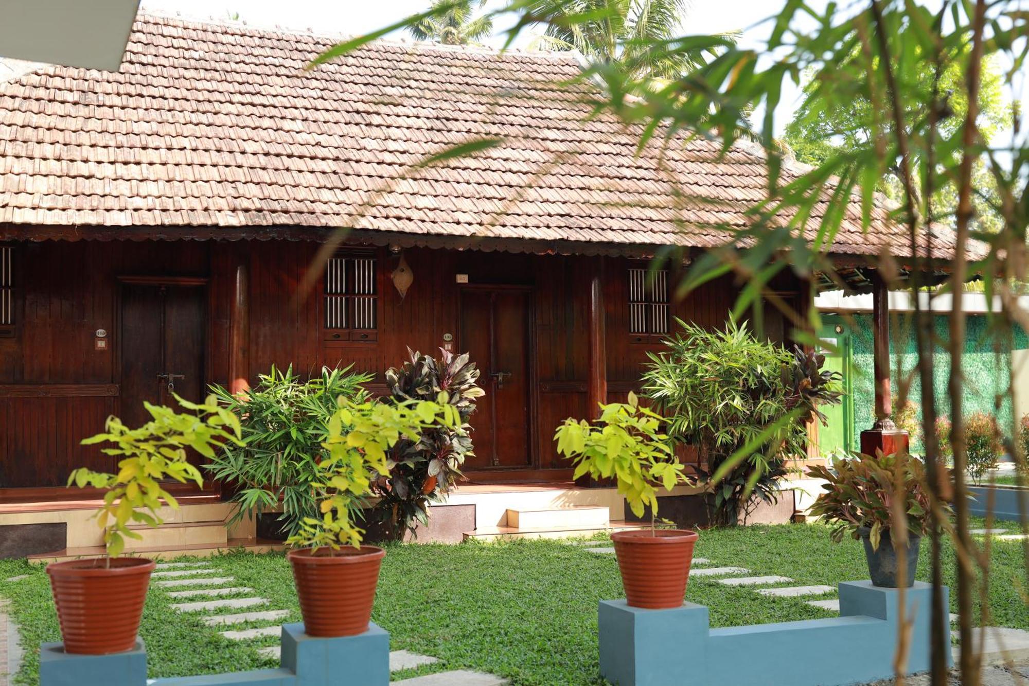 Cherai Beach Palace Esterno foto