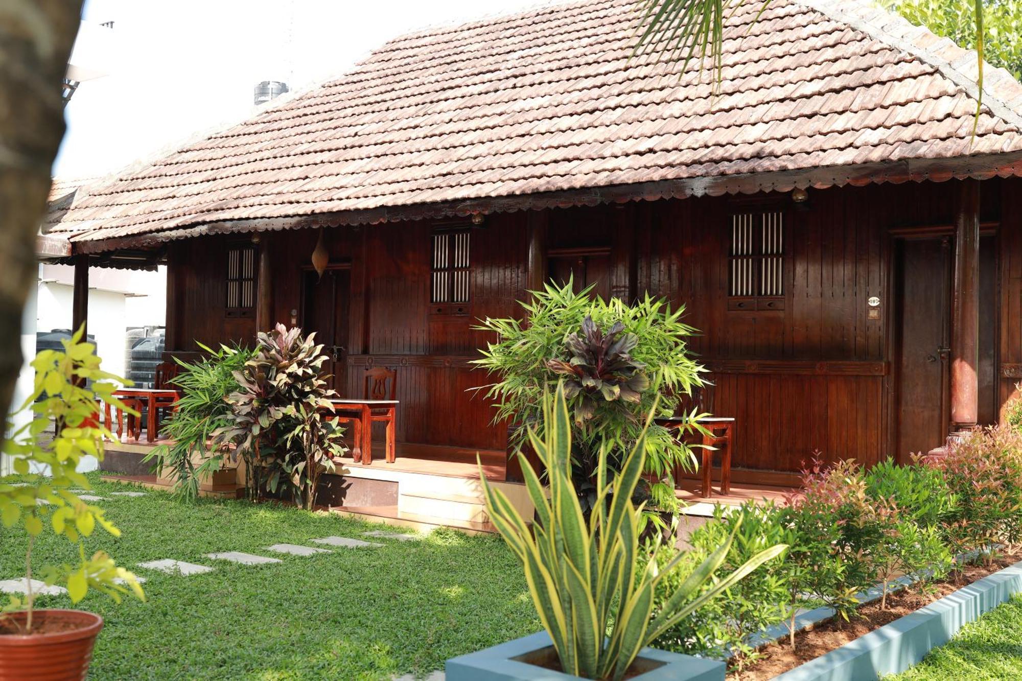 Cherai Beach Palace Esterno foto
